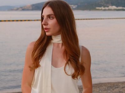 Шик! Дружина воротаря Динамо Нещерета похизувалася розкішним відпочинком на морі