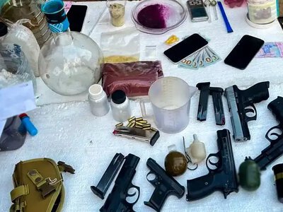 Зберігав психотропи, боєприпаси та зброю: у Рівному судитимуть чоловіка