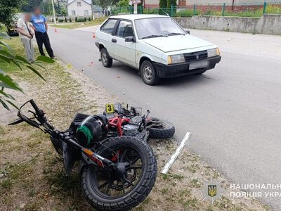 ДТП на Гусятинщині: водій у лікарні, пасажир відмовився від госпіталізації