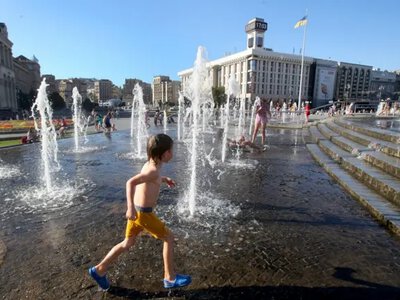 Чи дійде до України хвиля аномальної спеки, від якої потерпає Західна Європа