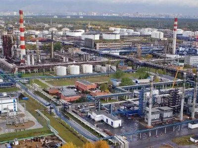 Уражений українськими дронами FP-1 московський НПЗ не функціонуватиме мінімум пів року - ЗМІ