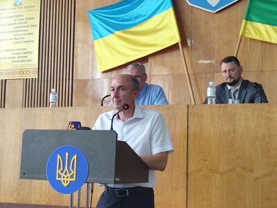 Кадрові пристрасті у Бердичеві: як заступника мера відпустили на волю