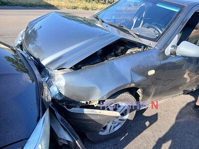 Біля «Епіцентру» у Миколаєві зіткнулися Geely та BMW