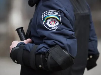 Поліцейським і рятувальникам піднімуть зарплати: скільки платитимуть після підвищення 