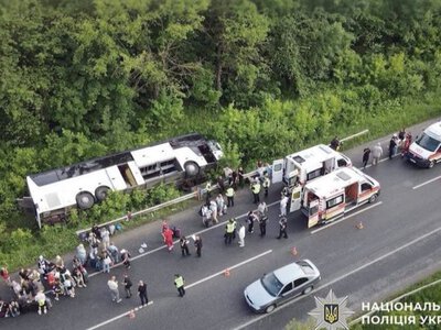 Після ДТП з туристичним автобусом на Хмельниччині відкрили кримінальне провадження
