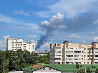 В Уфі пролунали вибухи біля НПЗ: над містом піднявся чорний дим