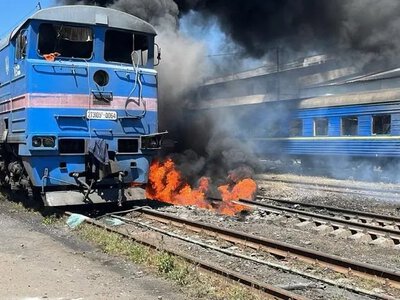 Росіяни тричі прицільно атакували локомотиви Укрзалізниці, загинув помічник машиніста