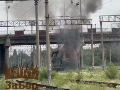 Російські дрони вдарили по локомотивах у Запоріжжі: загинув помічник машиніста (відео)