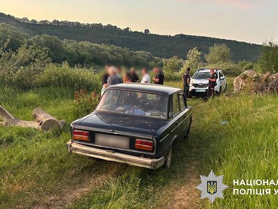 Чоловік та троє дітей зникли під час відпочинку біля річки Дністер: їх шукають другу добу