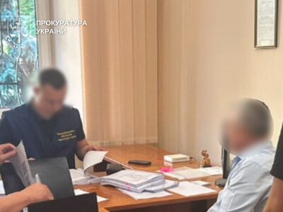 На Буковині голову громади та інженера підозрюють у розтраті понад 15 млн грн під час будівництва шкільного укриття