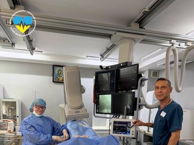 У Чернівцях 70-річному пацієнту після інфаркту успішно провели складне втручання