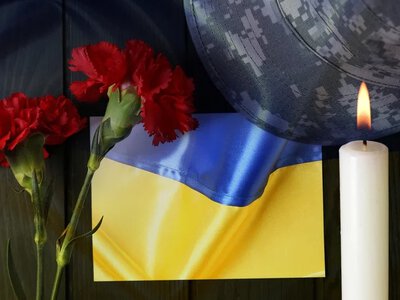 На Чернігівщині провели в останню путь захисника, який загинув на Сумщині