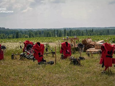 На Бучанщині триває гуманітарне розмінування: сапери ДСНС обстежують території після окупації