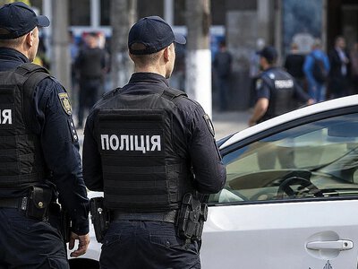 У Харкові перевірка документів закінчилася госпіталізацією двох поліцейських