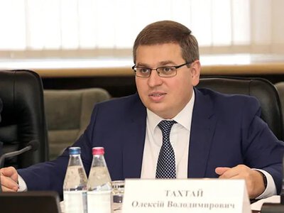 На угоду зі слідством у справі про хабарництво та розкрадання пішов соратник Авакова