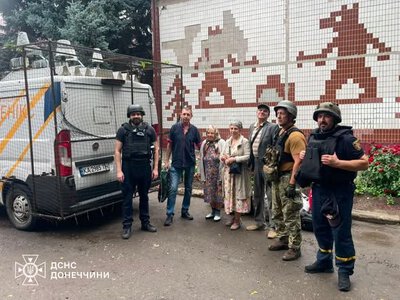 Евакуаційна група Фенікс вивезла 10 людей із Дружківки та Маяків на Донеччині