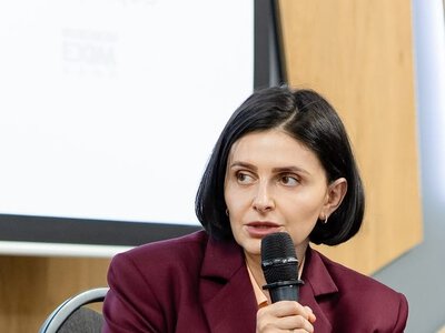 «Стіна Яценюка» і мільярди бюджету: у Раді закликають повернутися до розслідування гучної справи