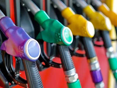 В Україні за два місяці згоріли 150 автозаправок: чому немає дефіциту палива і що буде з цінами