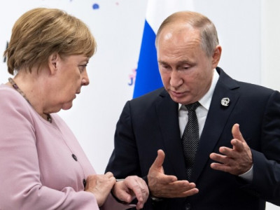 Європа знову шукає шлях до Кремля: як у дискусіях спливли Меркель, Україна і фінляндизація