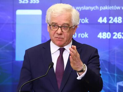 Польща не позбавляла Володимира Зеленського ордена Білого Орла – ексміністр