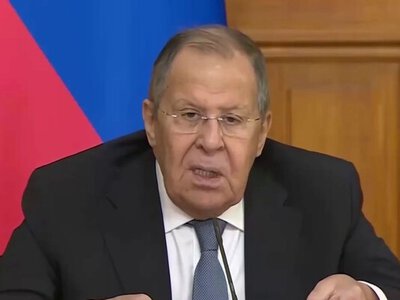 лавров хоче ясності після заяви Рубіо про відсутність угоди на Алясці