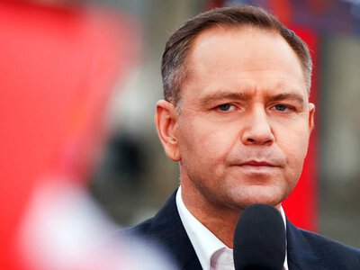 Рейтинг довіри Навроцького вийшов на рекорд у Польщі