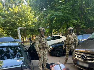 Погрожували відправкою на фронт: на Одещині викрито схему «платного повернення» військових після СЗЧ