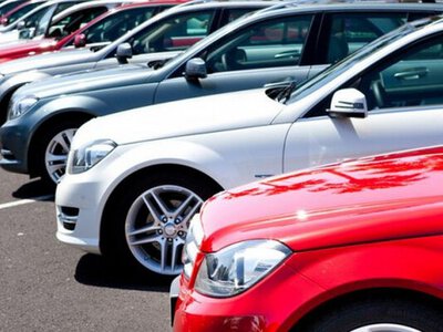 Авторинок під диктовку АЗС: чому бензинові авто знову стали популярнішими
