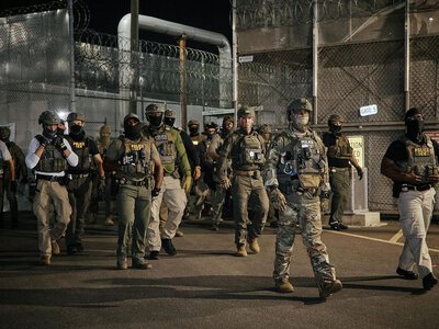 Доля іммігрантів до моменту виїзду: суд у США перегляне правила щодо людей, затриманих ICE