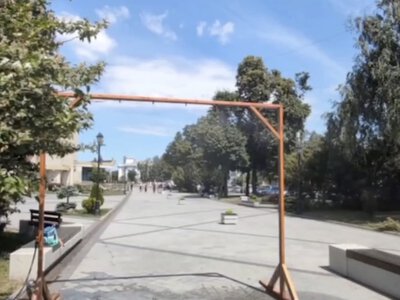 У Житомирі на Новому бульварі запрацював новий туманоутворювач для охолодження. ВІДЕО