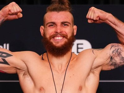Данило Донченко ефектно нокаутував суперника і здобув третю перемогу в UFC