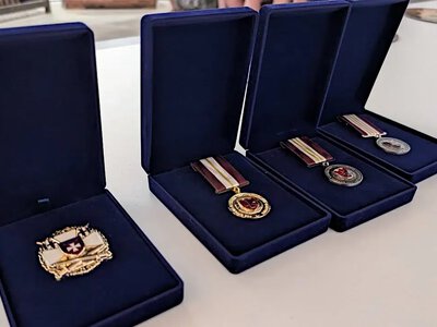Музей Острозького заповідника поповнився відзнаками 104-ї бригади ТрО «Горинь»