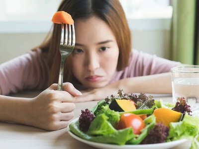 12 продуктів для боротьби зі стресом: поради дієтологів