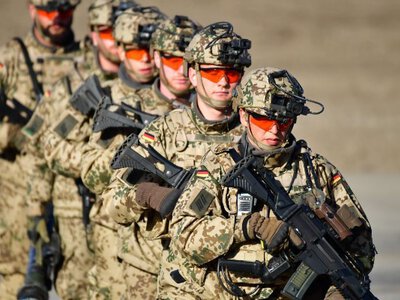 Готуються до гіршого: Німеччина може терміново відновити обов'язковий призов до війська