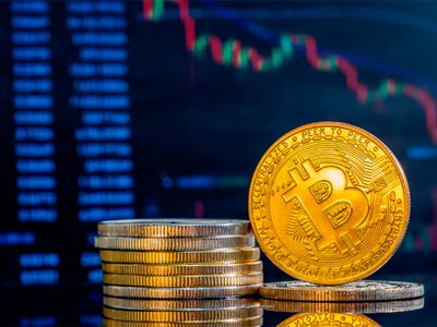 В яку криптовалюту варто вкладати у 2026 році?