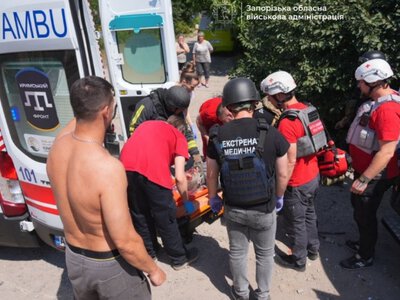 Росіяни вдарили КАБами по Запоріжжю: серед постраждалих є дитина