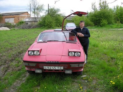 У Тернопільській області помітили унікальний автомобіль Горинь 1980-х років (фото)