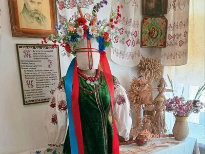 Від старовинних рушників до ікон: у ліцеї Чигирина запрацювала етнолокація