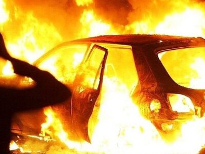 В Ізмаїлі невідомий спалив автомобілі на штрафмайданчику