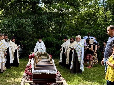 На Чернігівщині провели в останню путь двох полеглих героїв України