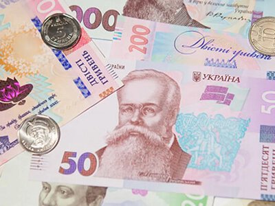 Ще по 1000 грн: Кабмін анонсував нові виплати для українців 