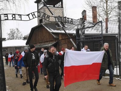 Польща хоче, щоб Німеччина щороку платила жертвам нацизму по 10 тисяч злотих