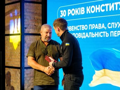 Герої енергетичного фронту: працівники Запоріжжяобленерго отримали ордени «За мужність»