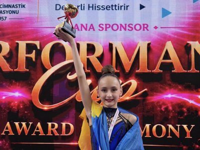 Вінницькі гімнастки підкорили міжнародний турнір у Туреччині, здобувши 17 медалей