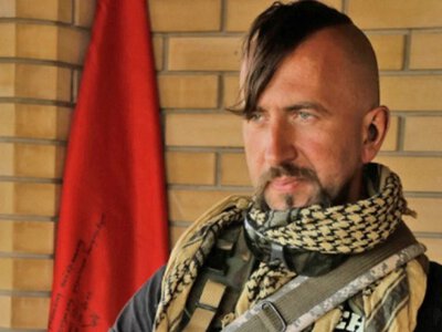 Він міг жити у Парижі, співати на найпрестижніших сценах світу, а вибрав - захищати Україну
