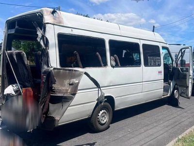 росіяни атакували маршрутку в Запоріжжі — троє людей загинули, щонайменше семеро поранених (ДОПОВНЕНО)