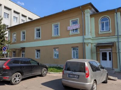 Майже вдвічі піднялась на аукціоні ціна на богадільню в центрі Бердичева