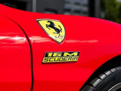 Ferrari Scuderia Spider 16M 2009 року виставлено на аукціон: чому колекціонери готові переплачувати за останній хіт епохи перемог