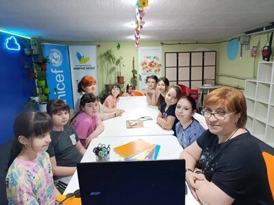 Херсонські бібліотеки провели вікторини та ігри до Дня Конституції України