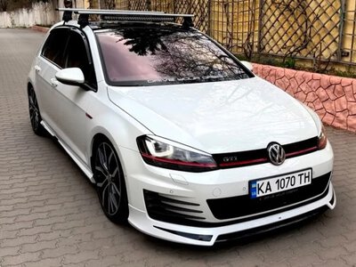 Капсулу часу Volkswagen Golf GTI 2014 року виставили на продаж у Хмельницькому (ФОТО)